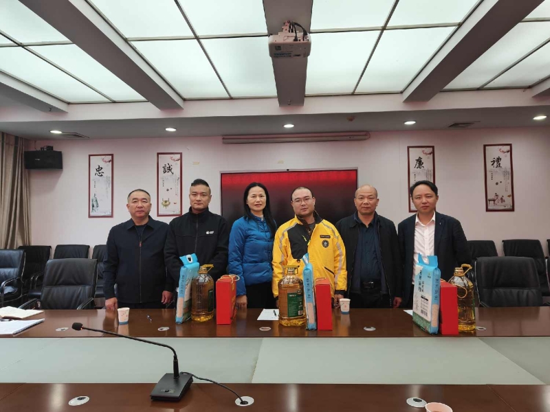 ��������� ʵ��ʵ���ѡ������ܹ������۷�һ��������...